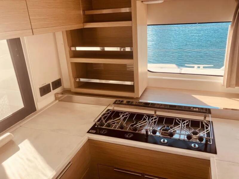 Lagoon 46
