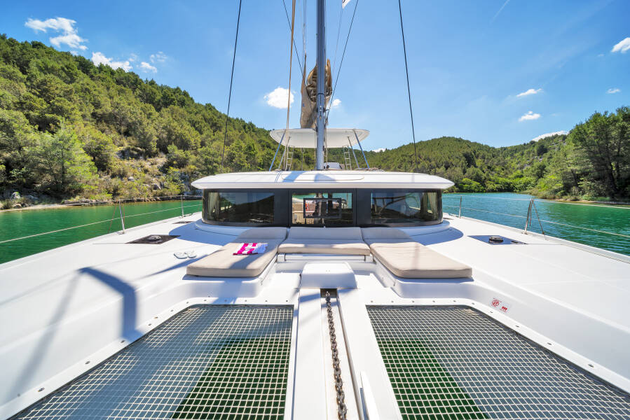 Lagoon 46