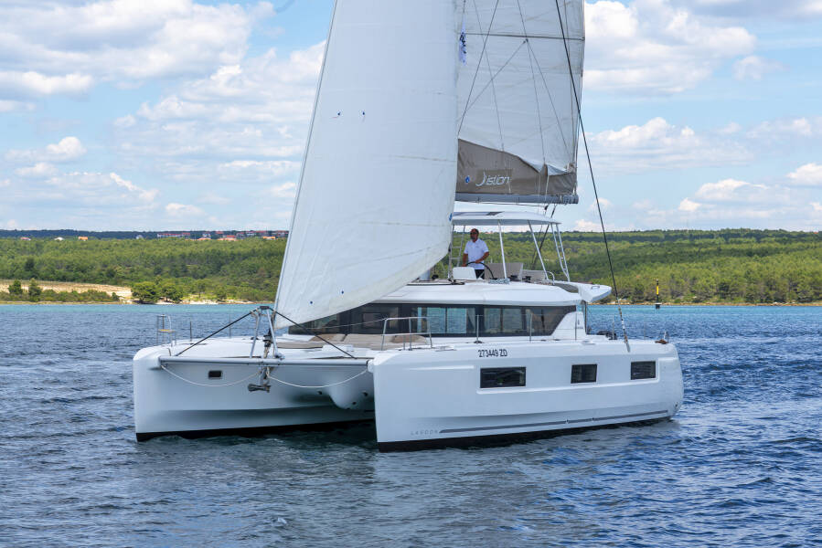 Lagoon 46