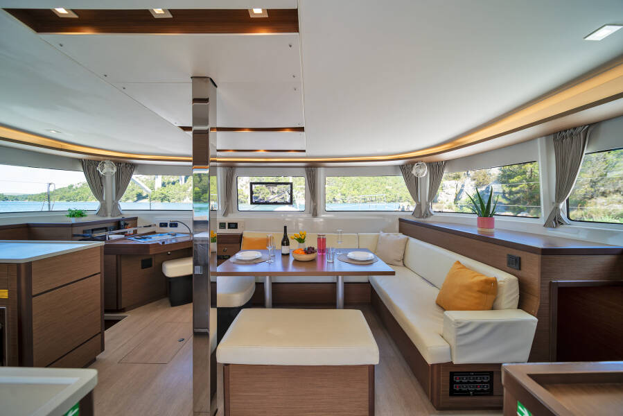 Lagoon 46