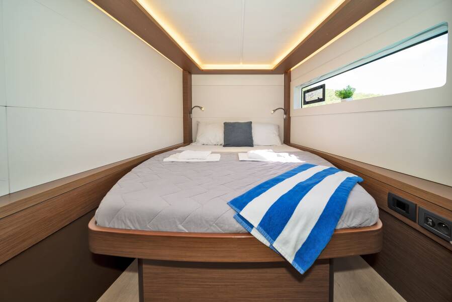 Lagoon 46