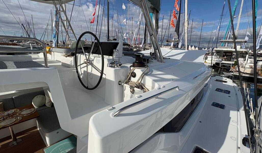 Lagoon 47