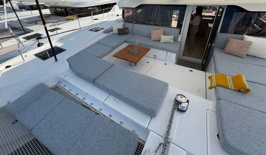 Lagoon 47