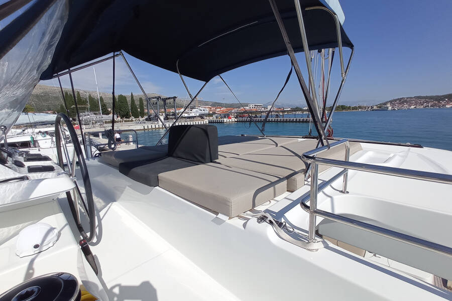Lagoon 50