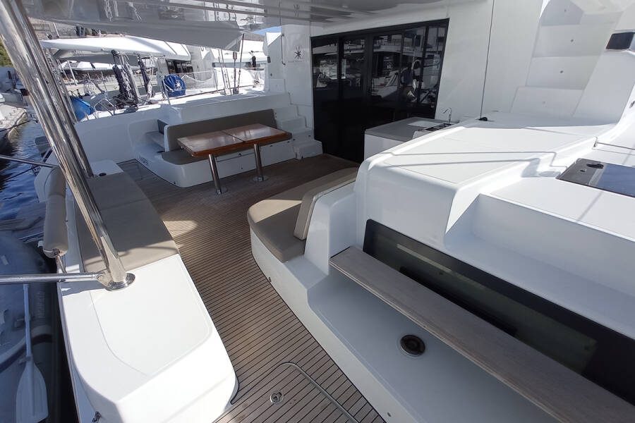 Lagoon 50