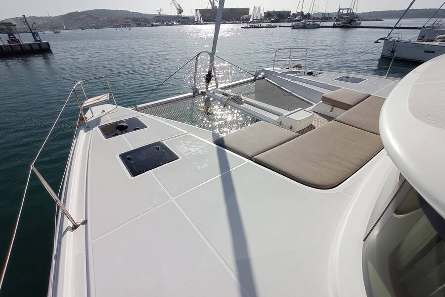 Lagoon 50