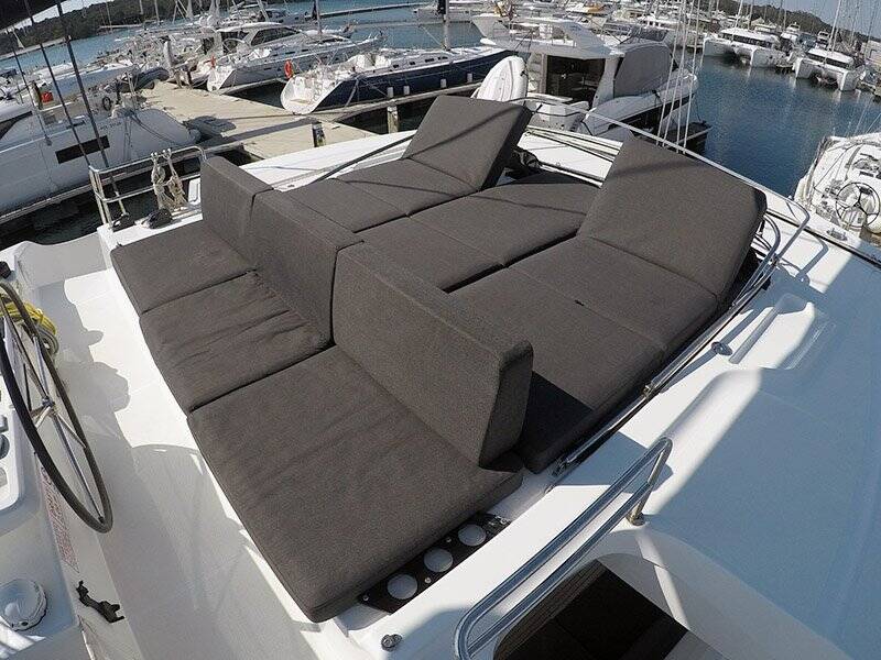 Lagoon 50
