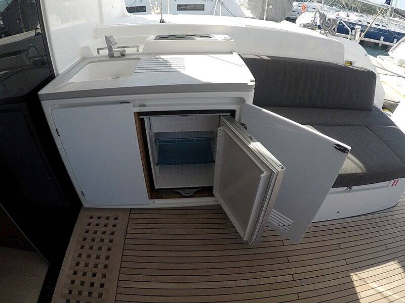 Lagoon 50
