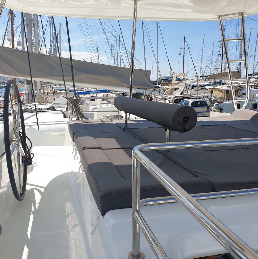 Lagoon 50