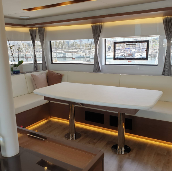 Lagoon 50