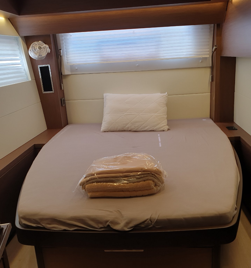 Lagoon 50