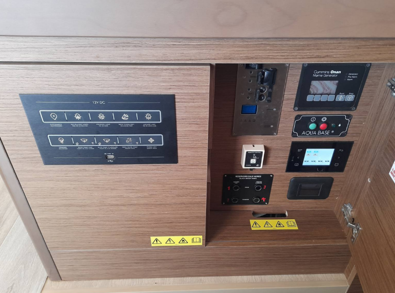 Lagoon 50