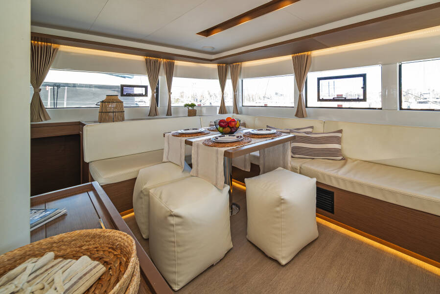 Lagoon 50