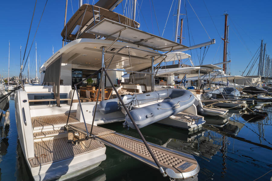 Lagoon 50