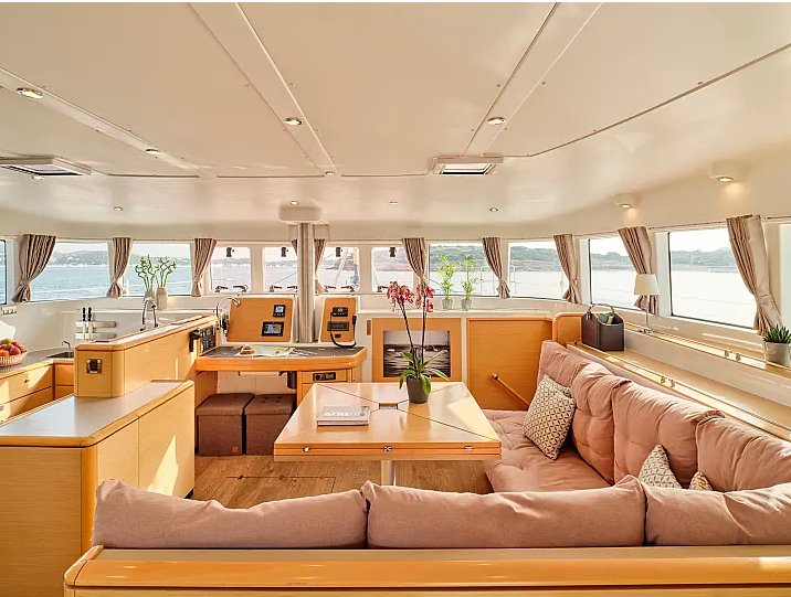 Lagoon 50