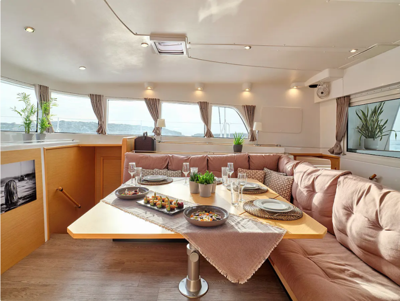 Lagoon 50