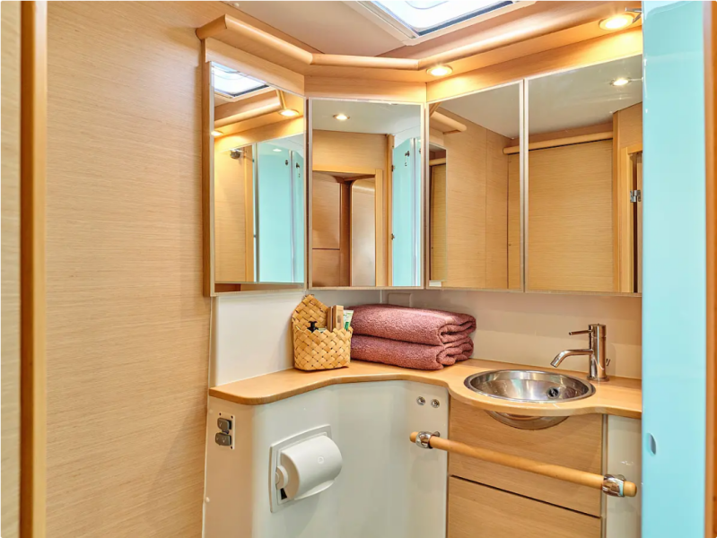 Lagoon 50