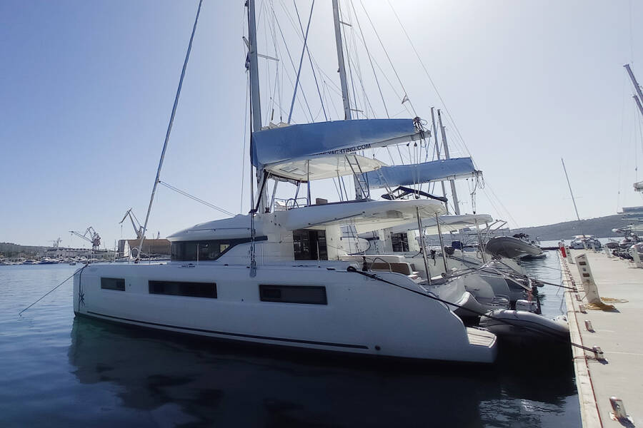 Lagoon 50