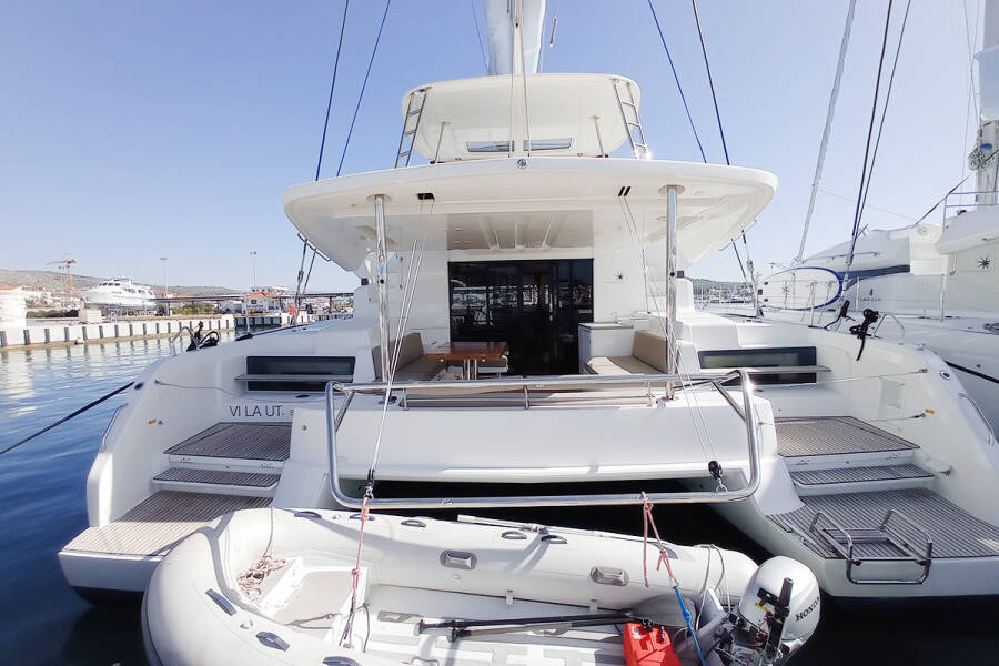 Lagoon 50