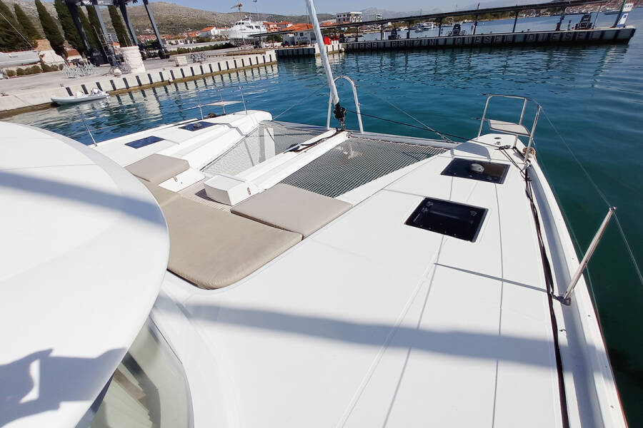 Lagoon 50