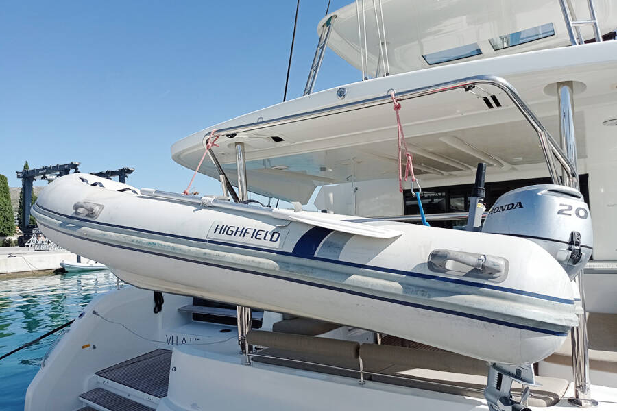 Lagoon 50