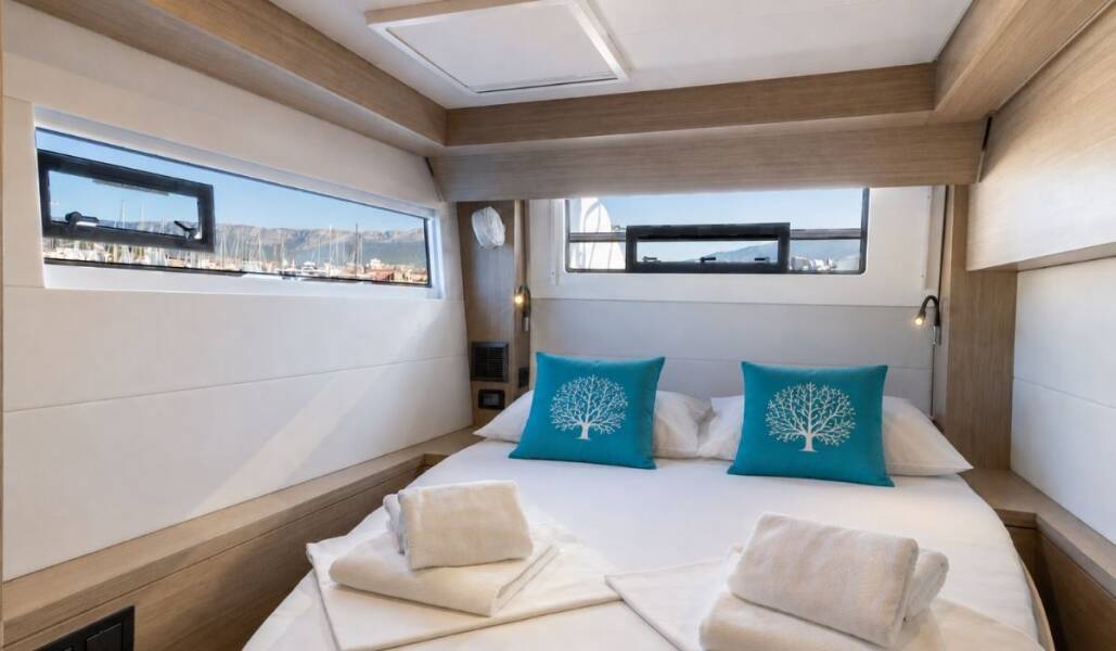 Lagoon 51
