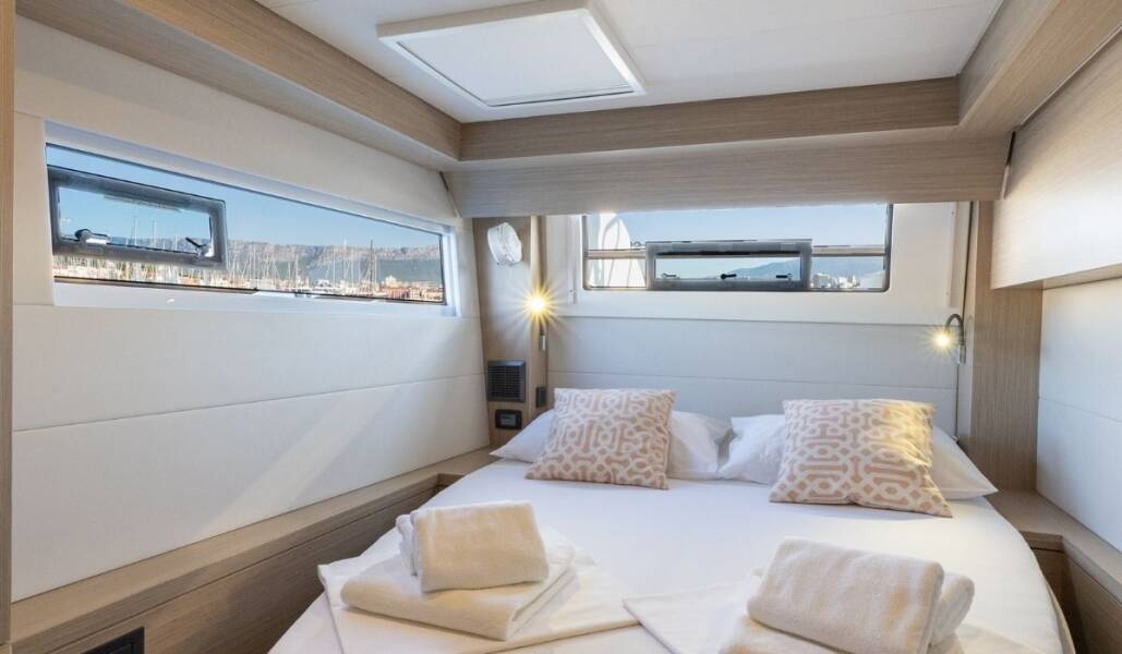 Lagoon 51