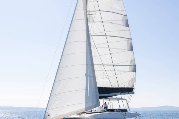 Lagoon 51