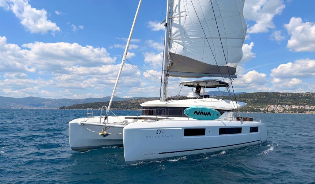 Lagoon 51
