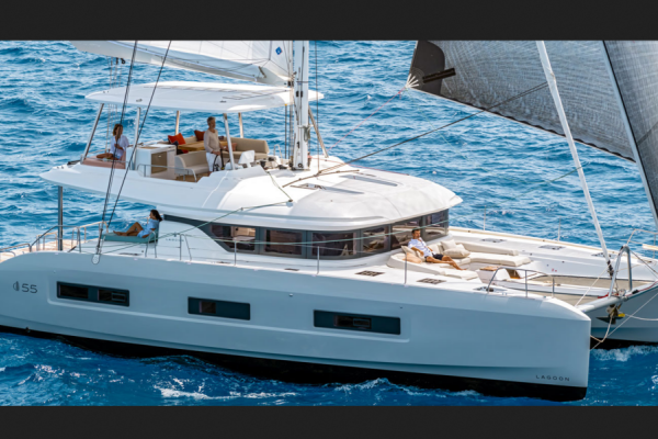 Lagoon 55 Millenium