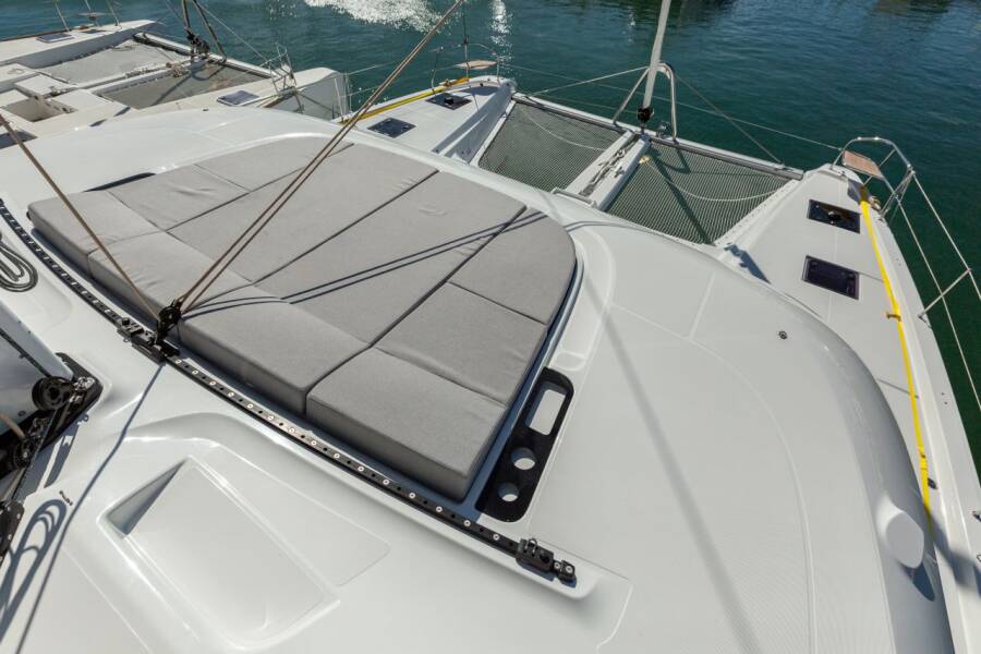 Lagoon 55