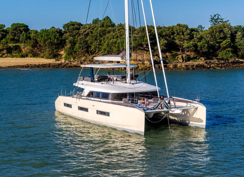 Lagoon Sixty 5