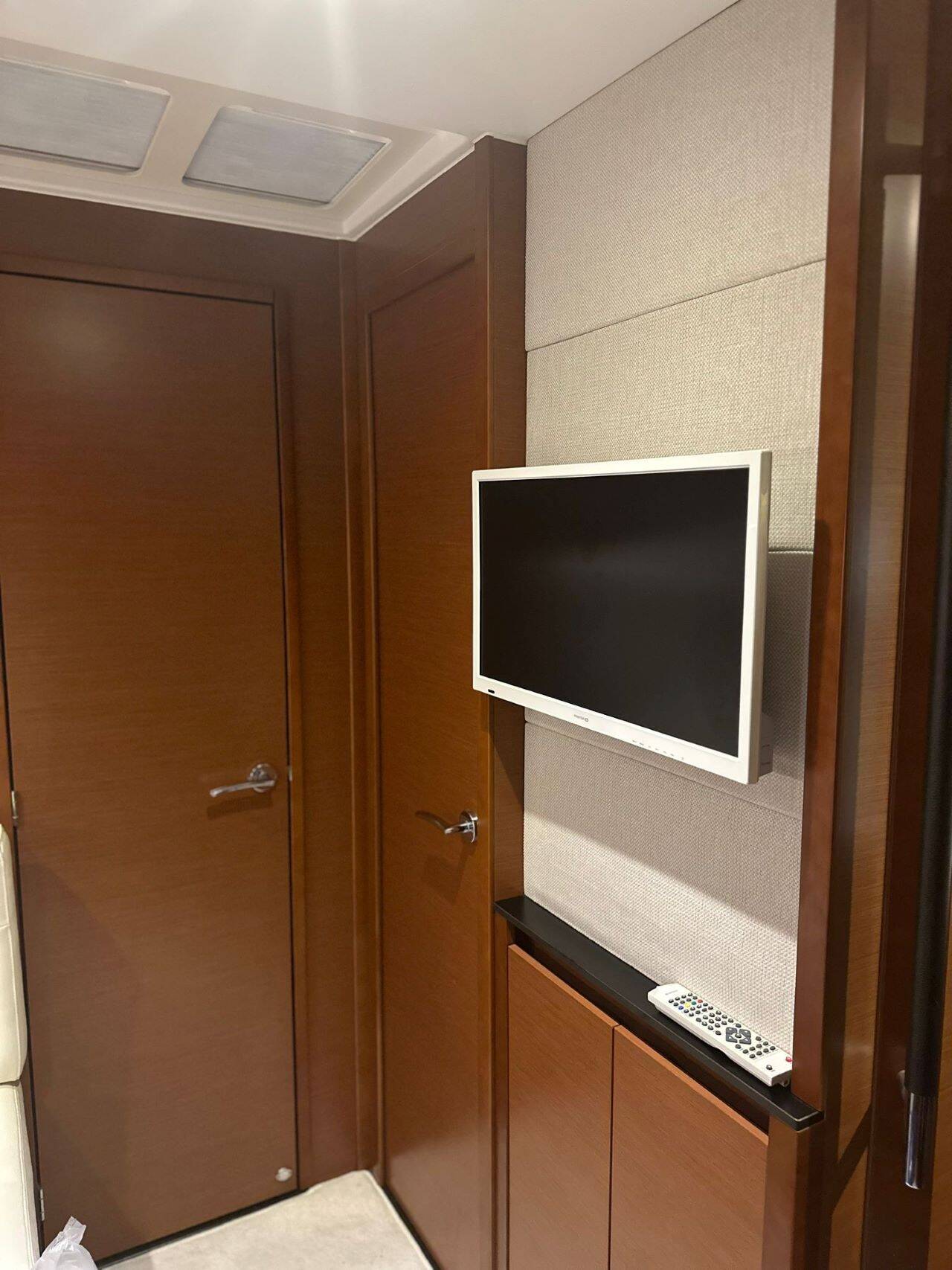 Leader 40