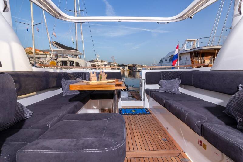 Marex 360 Cabriolet Cruiser