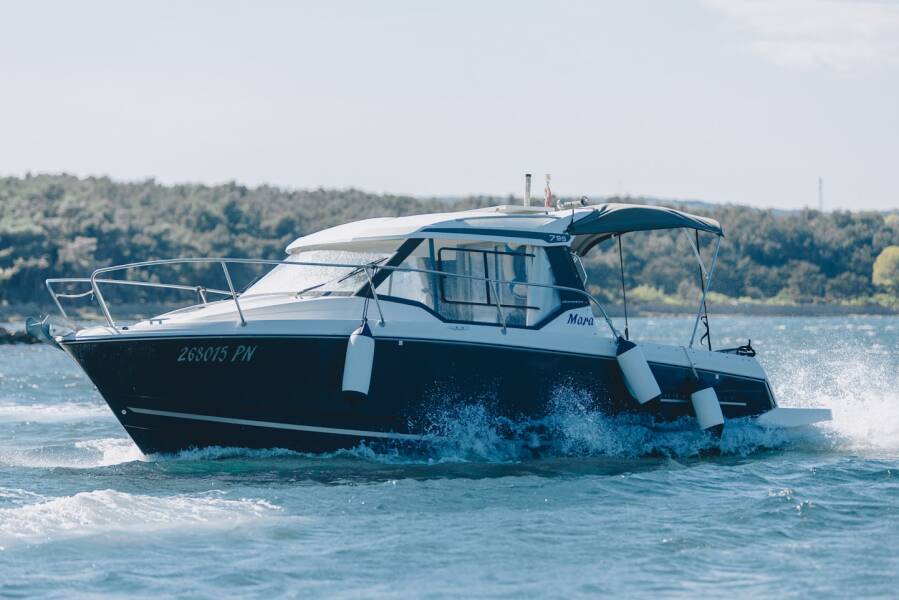 Merry Fisher 795 Legend