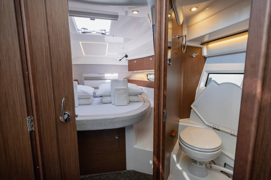 Merry Fisher 895 Offshore