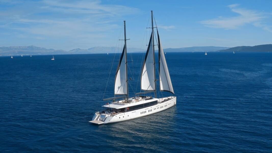 M/S ADRI