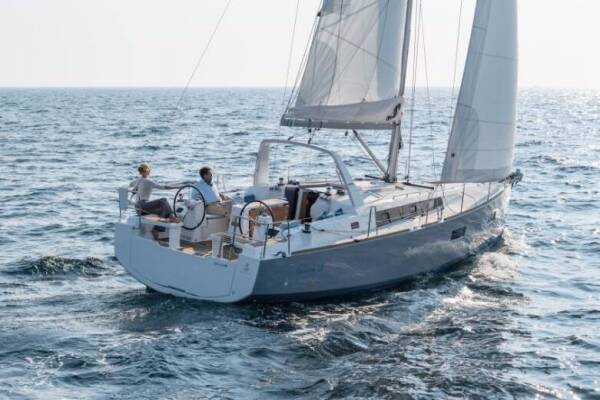 Oceanis 38