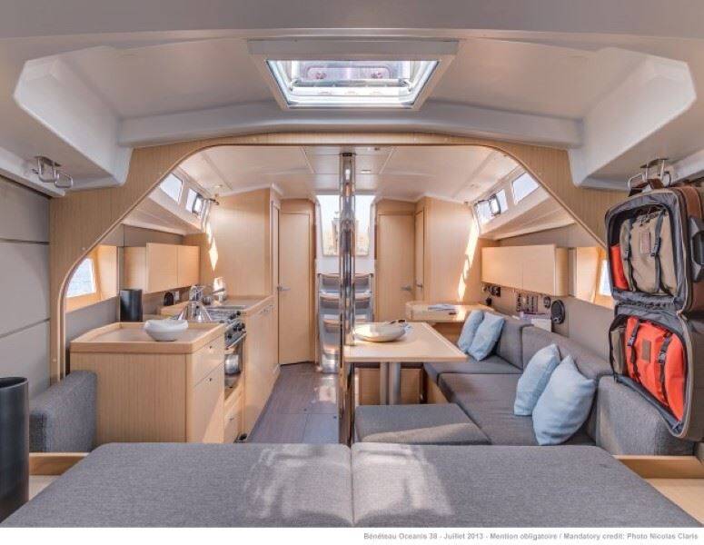Oceanis 38.1