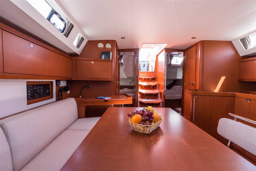 Oceanis 45