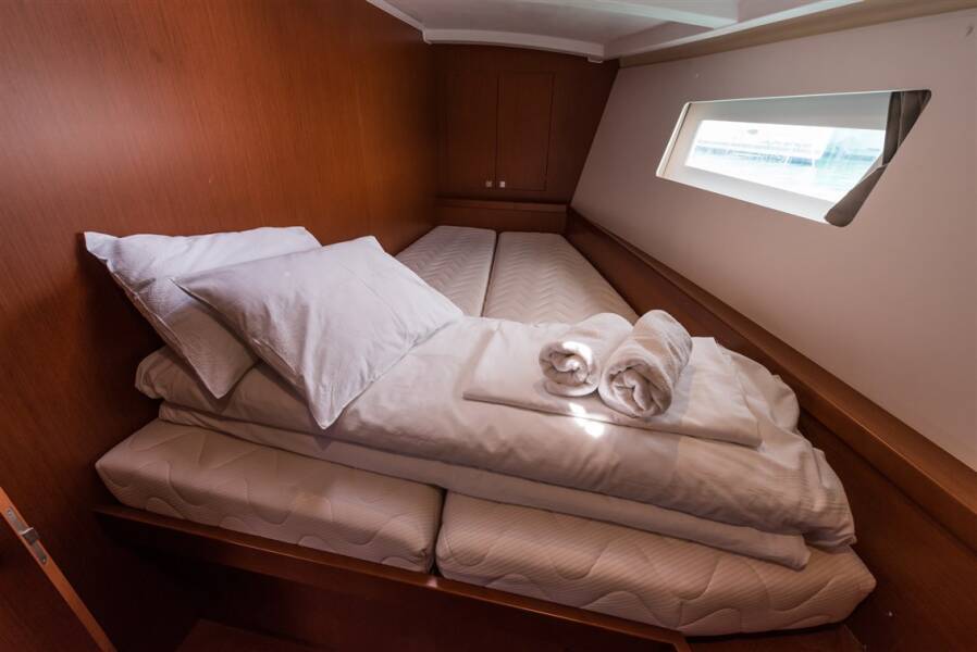 Oceanis 45