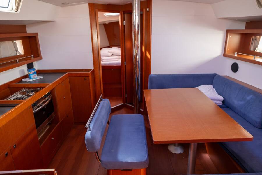 Oceanis 45
