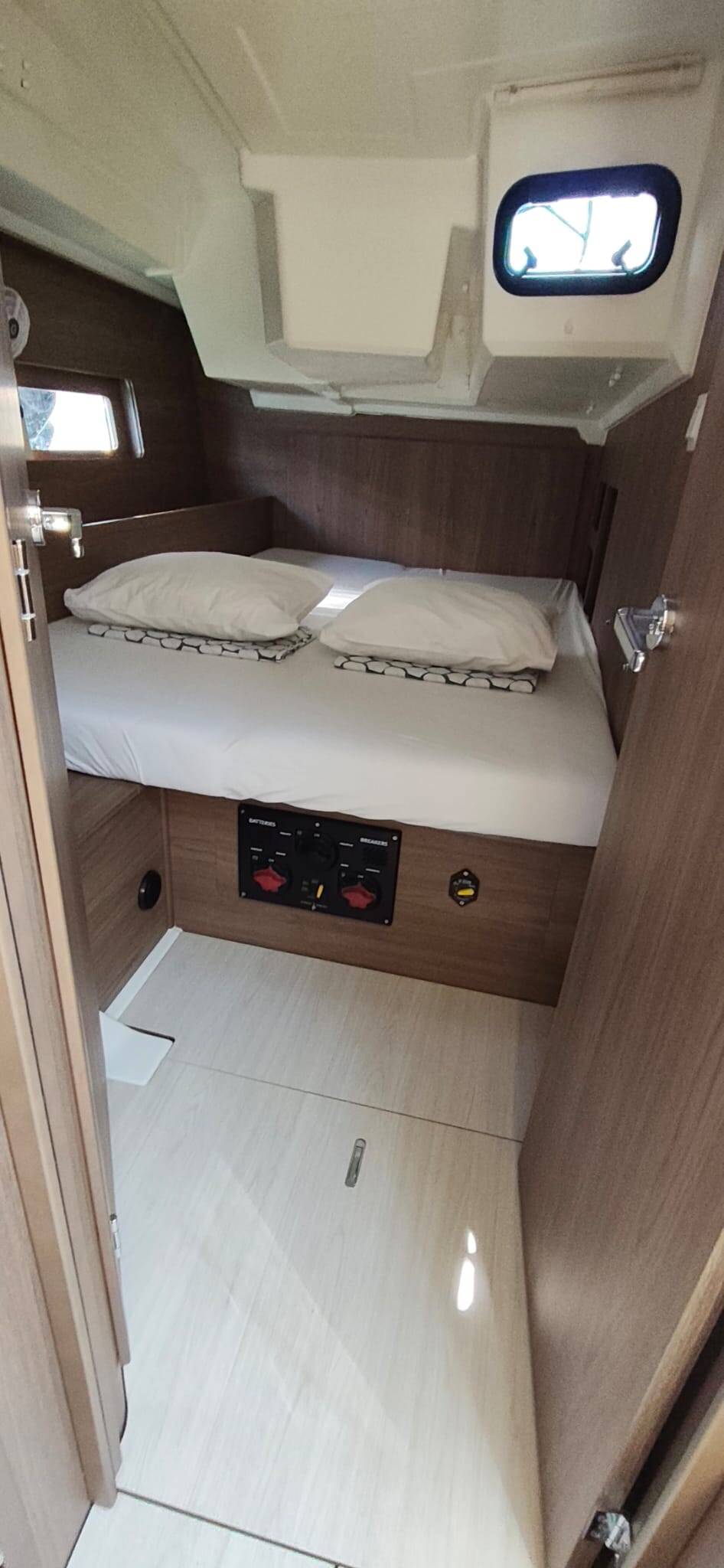Oceanis 47