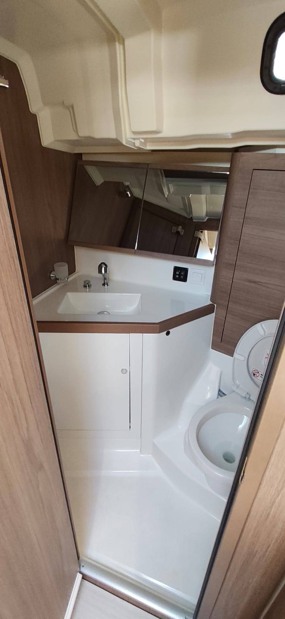 Oceanis 47