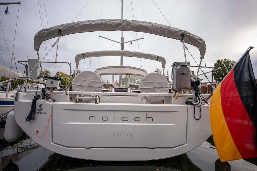 Oceanis 47