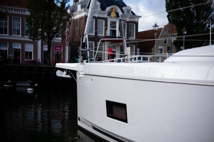 Oceanis 47