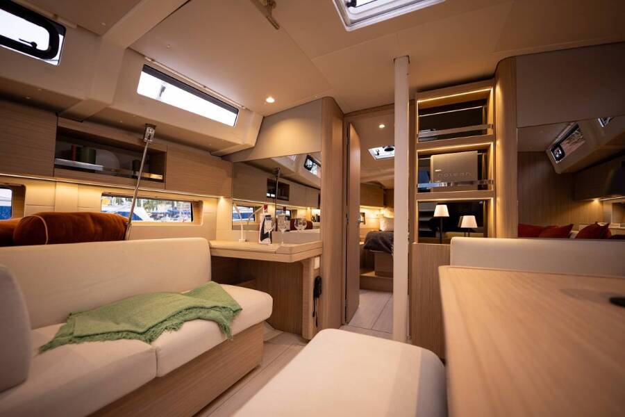 Oceanis 47