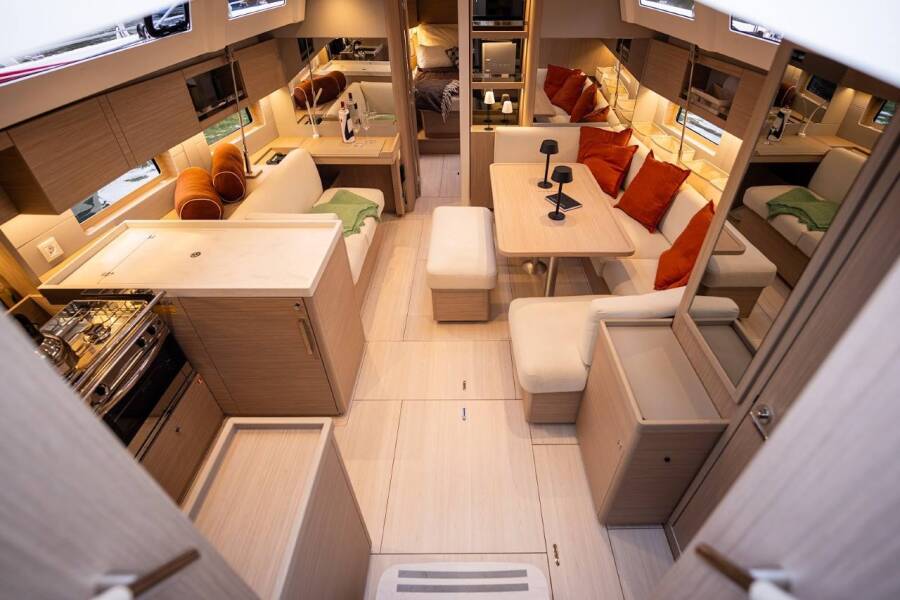 Oceanis 47
