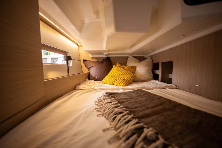 Oceanis 47