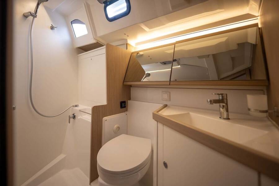 Oceanis 47